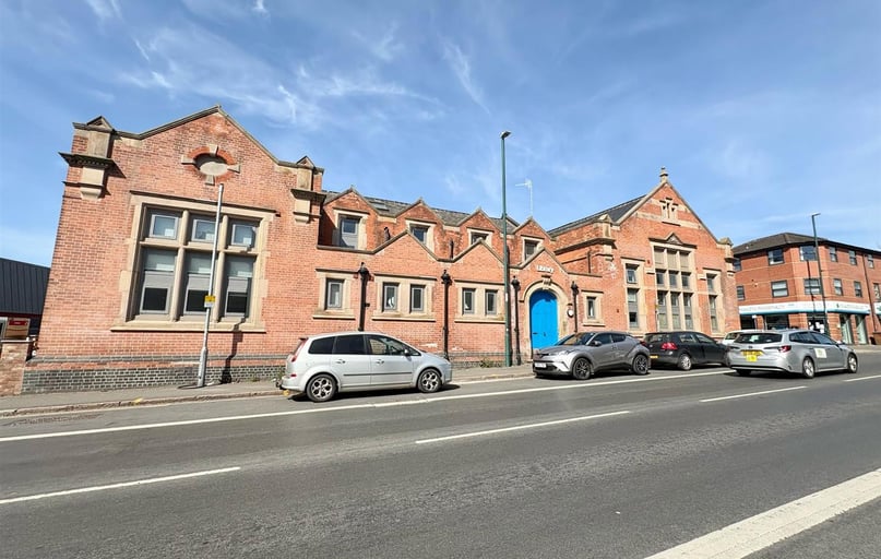 147 Carlton Road, St Anns, Nottingham - Image 1